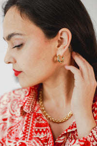 Southern Queen Earrings In Gold
