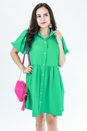 Summer Stroll Shift Dress In Green
