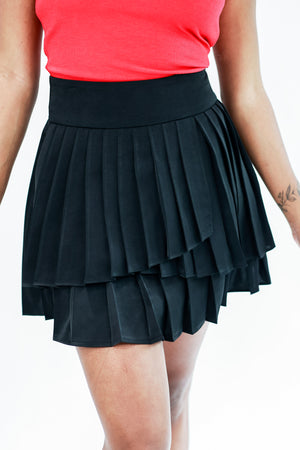 Never Doubt Pleated Satin Skirt In Black
