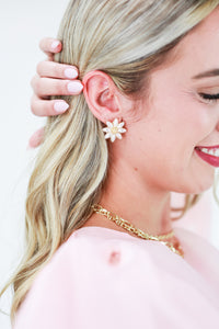 Elegance Counts Pearl Earrings