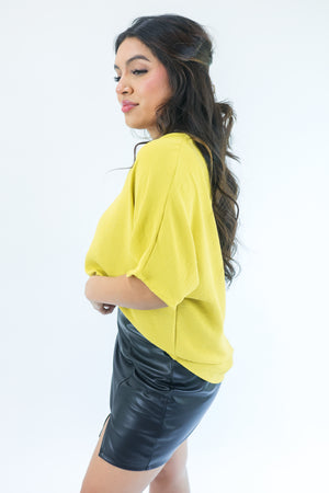 Living With Style Shift Top In Golden Honey