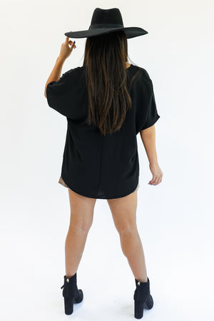 Living With Style Shift Top In Black
