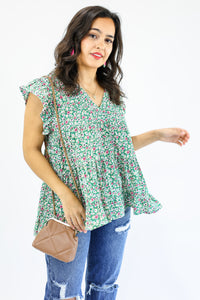 Blooming Details Floral Top In Kelly Green