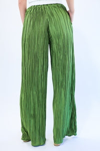 Live In The Moment Pleated Pants In Olive