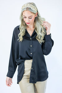 Go The Distance Satin Top In Black