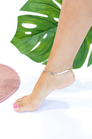 Chill Vibes Anklet In Gold